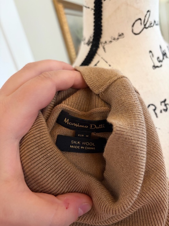 Massimo Dutti Light Brown Turtleneck Sweater - Picture 4 of 4